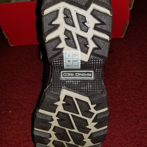 Womens Marc Ecko Red Waterproof Sherpa Plaid Boots - Picture 3 of 4